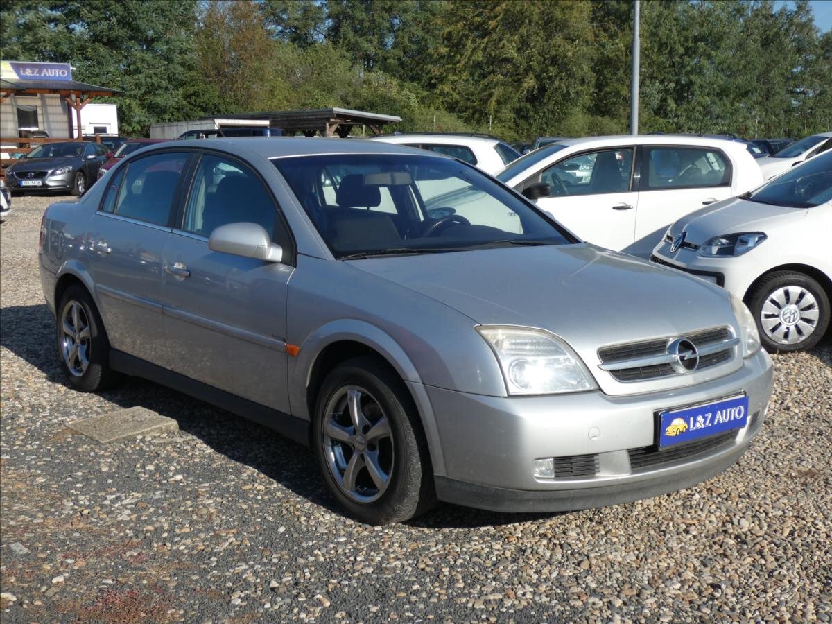 Opel Vectra Sedan / Limuzína 2,2 l 108 kw