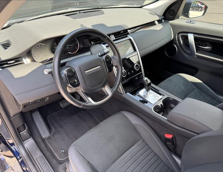 Land Rover Discovery Sport 9