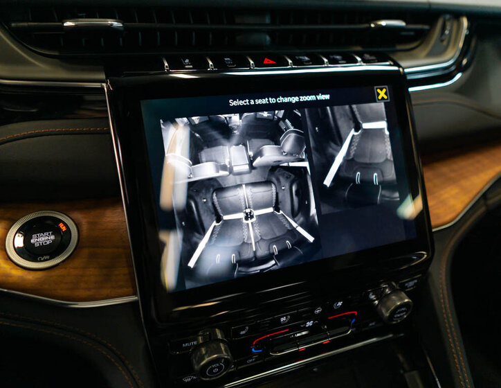 Jeep Grand Cherokee 37