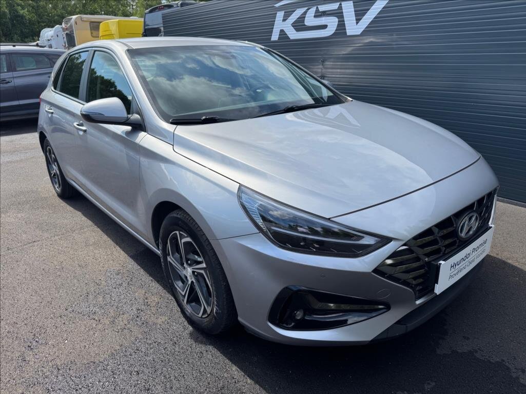 Hyundai i30 Hatchback 998,0 88 kw