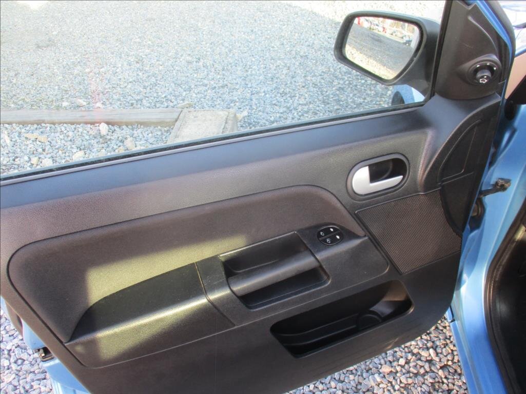 Ford Fusion Hatchback 1,4 l 58 kw