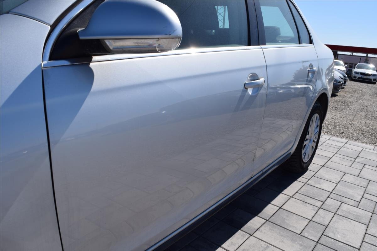 Volkswagen Jetta Kombi 1,4 l 90 kw