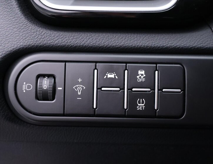 KIA XCeed SUV 1,5 l 117 kw