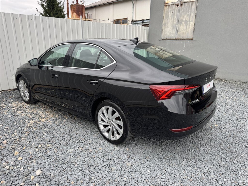 Škoda Octavia Sedan / Limuzína 1,5 l 110 kw