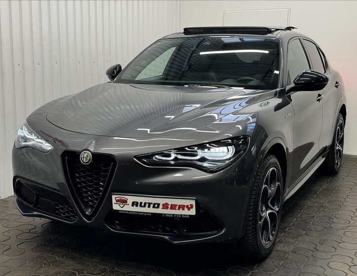 Alfa Romeo Stelvio 1