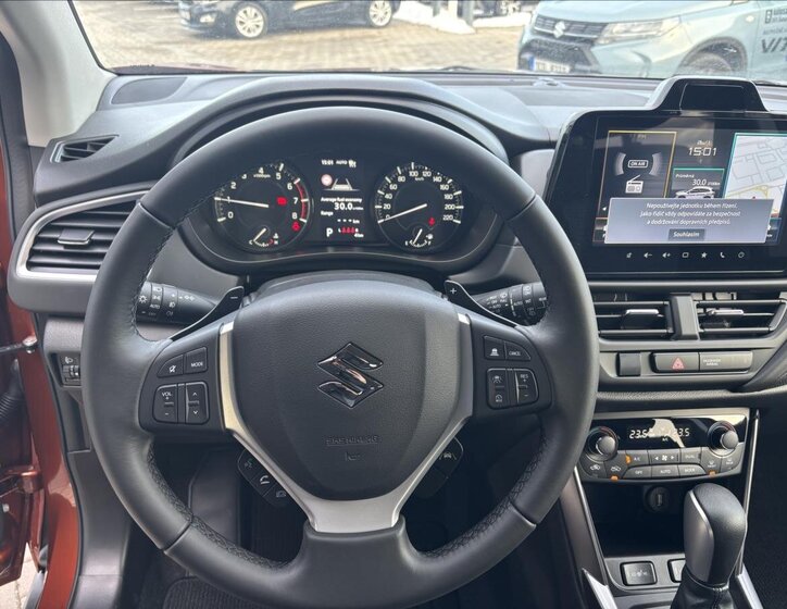 Suzuki S-Cross SUV 1,4 l 81 kw