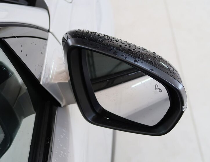 DS Automobiles DS7 Crossback 12