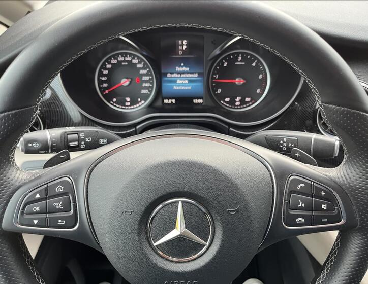 Mercedes-Benz Třídy V 31