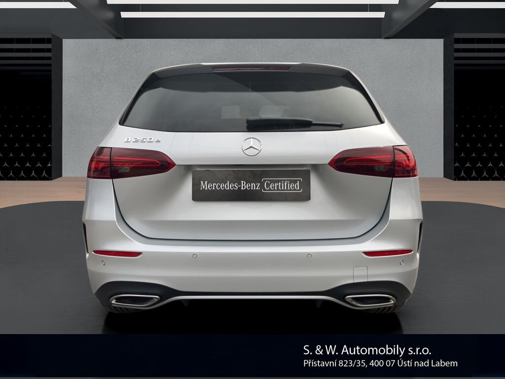 Mercedes-Benz Třídy B MPV 1,3 l 120 kw