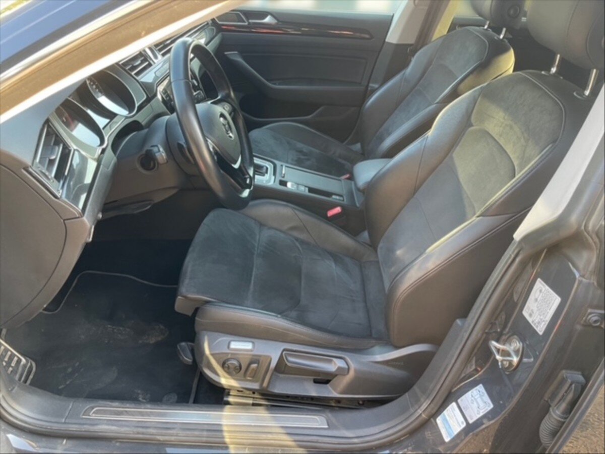 Volkswagen Arteon Liftback 2,0 l 140 kw