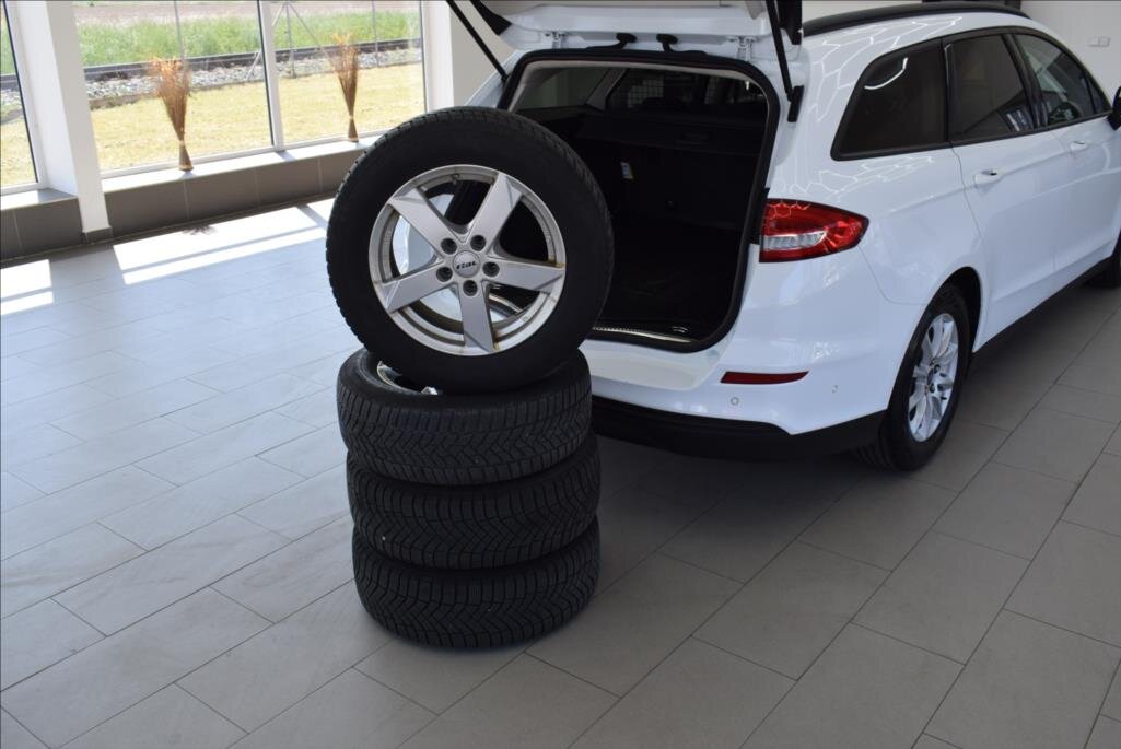 Ford Mondeo Kombi 2,0 l 110 kw