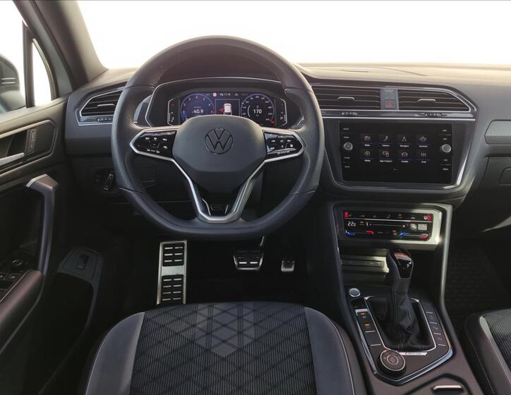 Volkswagen Tiguan Allspace 8