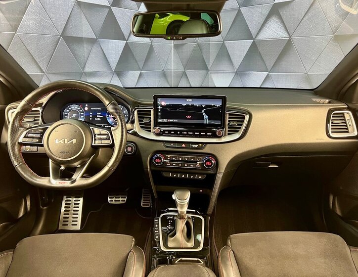 KIA Pro_Ceed Hatchback 1,6 l 150 kw