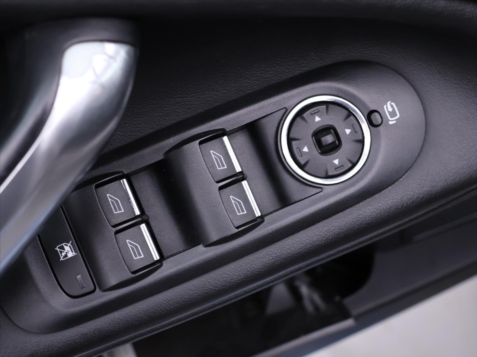 Ford Mondeo Kombi 2,0 l 120 kw