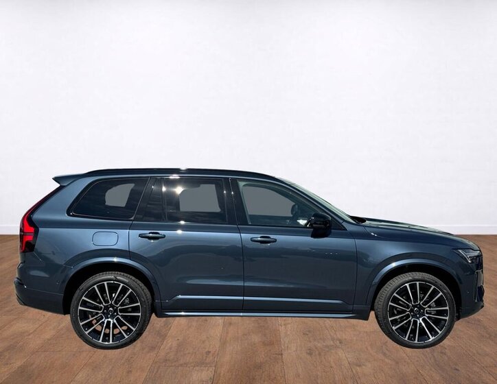 Volvo XC90 SUV / Terénní 2,0 l 184 kw