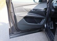 Peugeot 5008 SUV / Terénní 1,2 l 96 kw