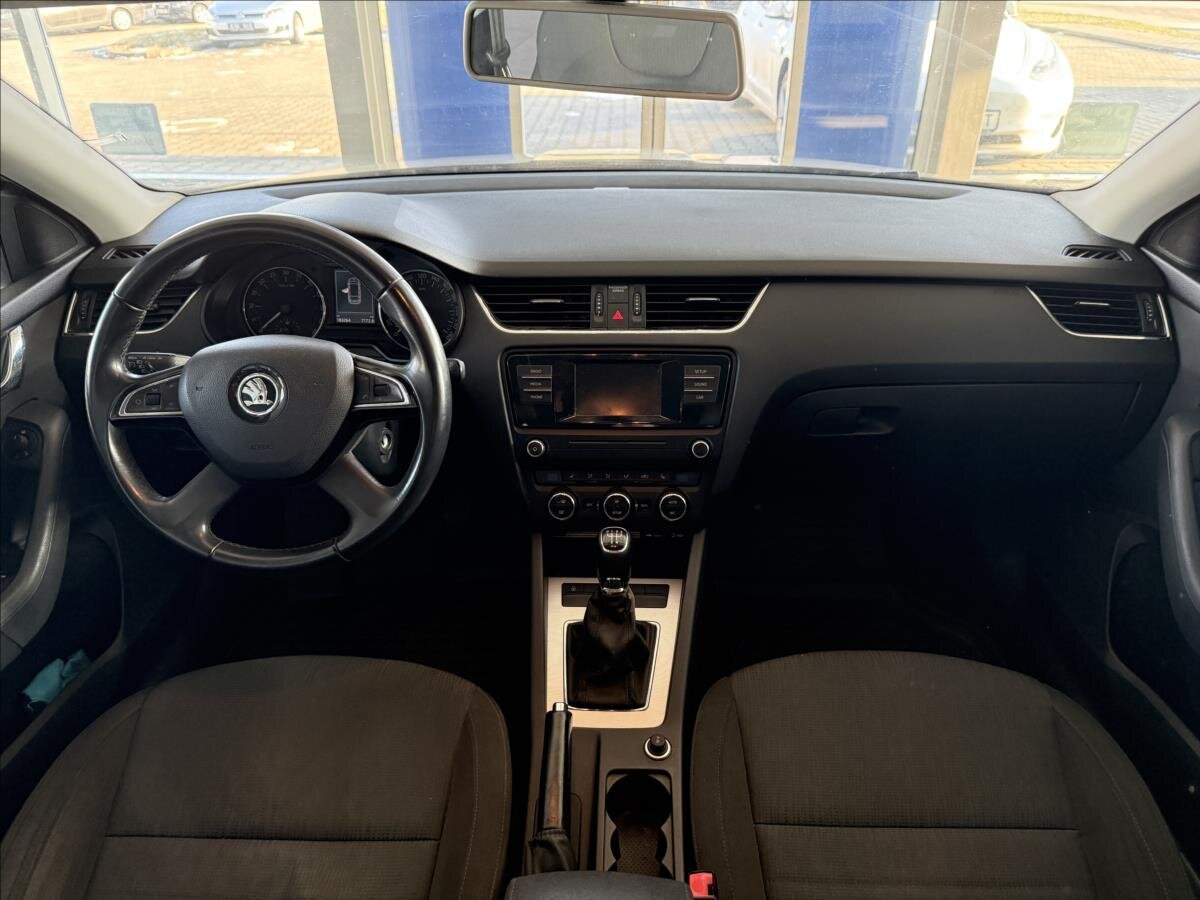 Škoda Octavia Kombi 1,6 l 77 kw