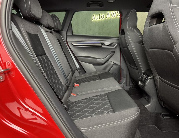 Škoda Karoq SUV / Terénní 2,0 l 85 kw