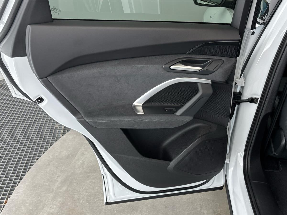 Audi Q5 SUV / Terénní 2,0 l 150 kw