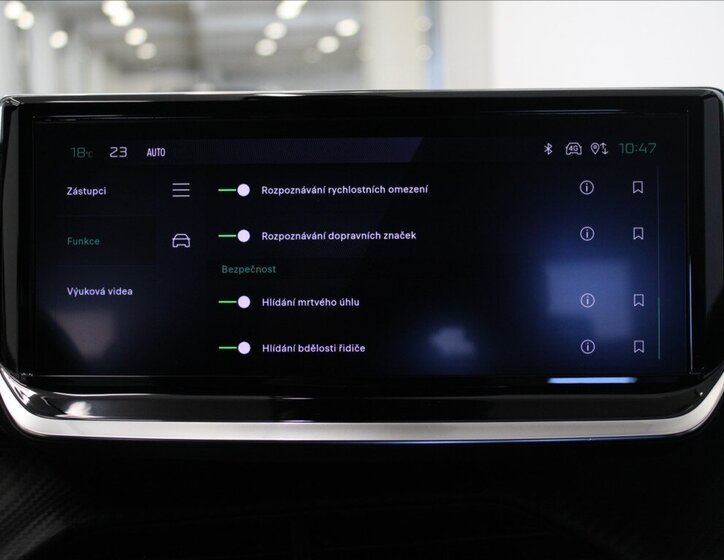 Peugeot 2008 SUV / Terénní 1,2 l 96 kw