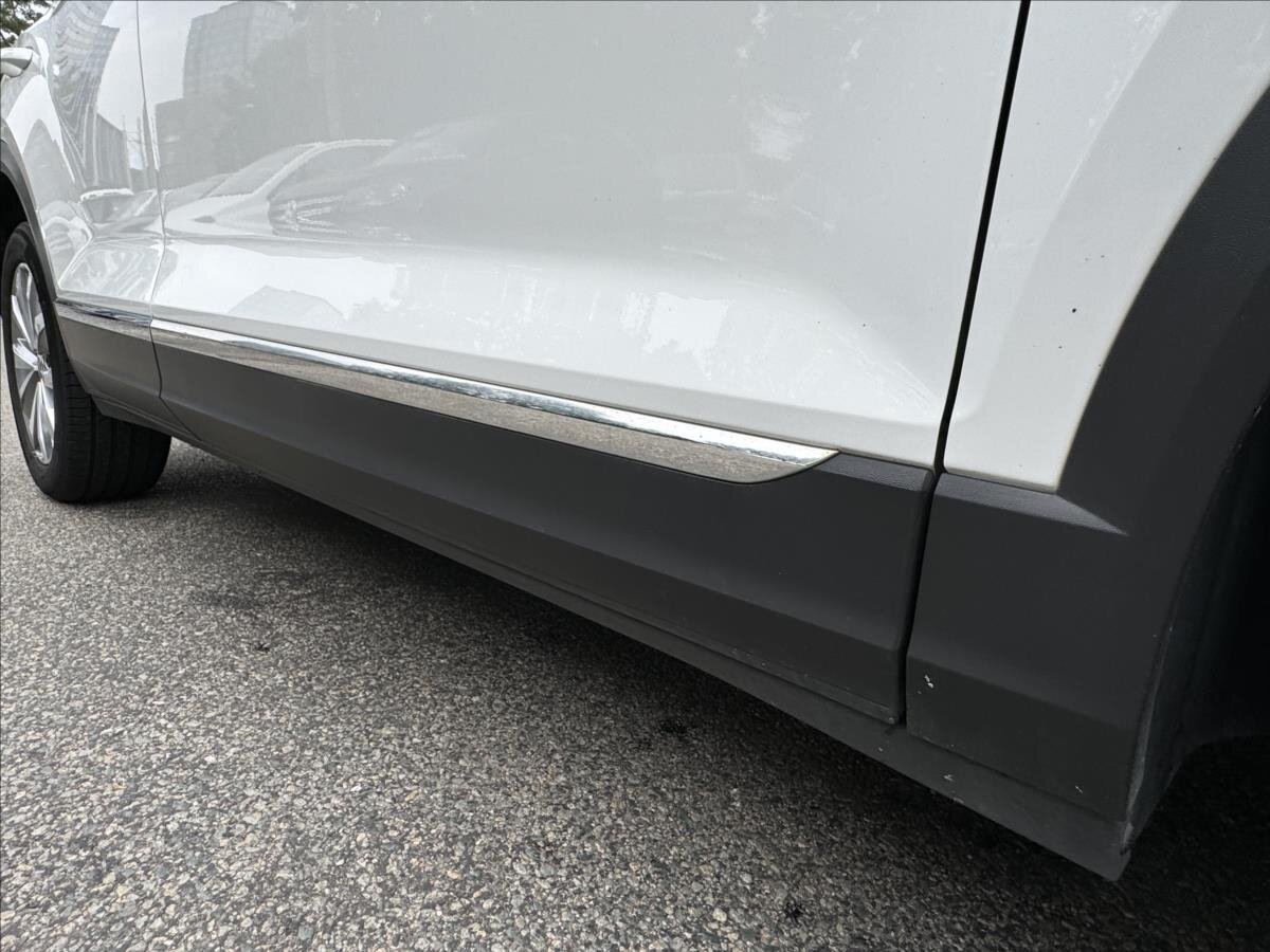 Volkswagen T-Roc Hatchback 2,0 l 110 kw