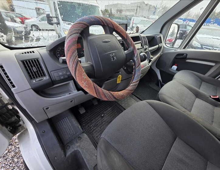 Peugeot Boxer 29