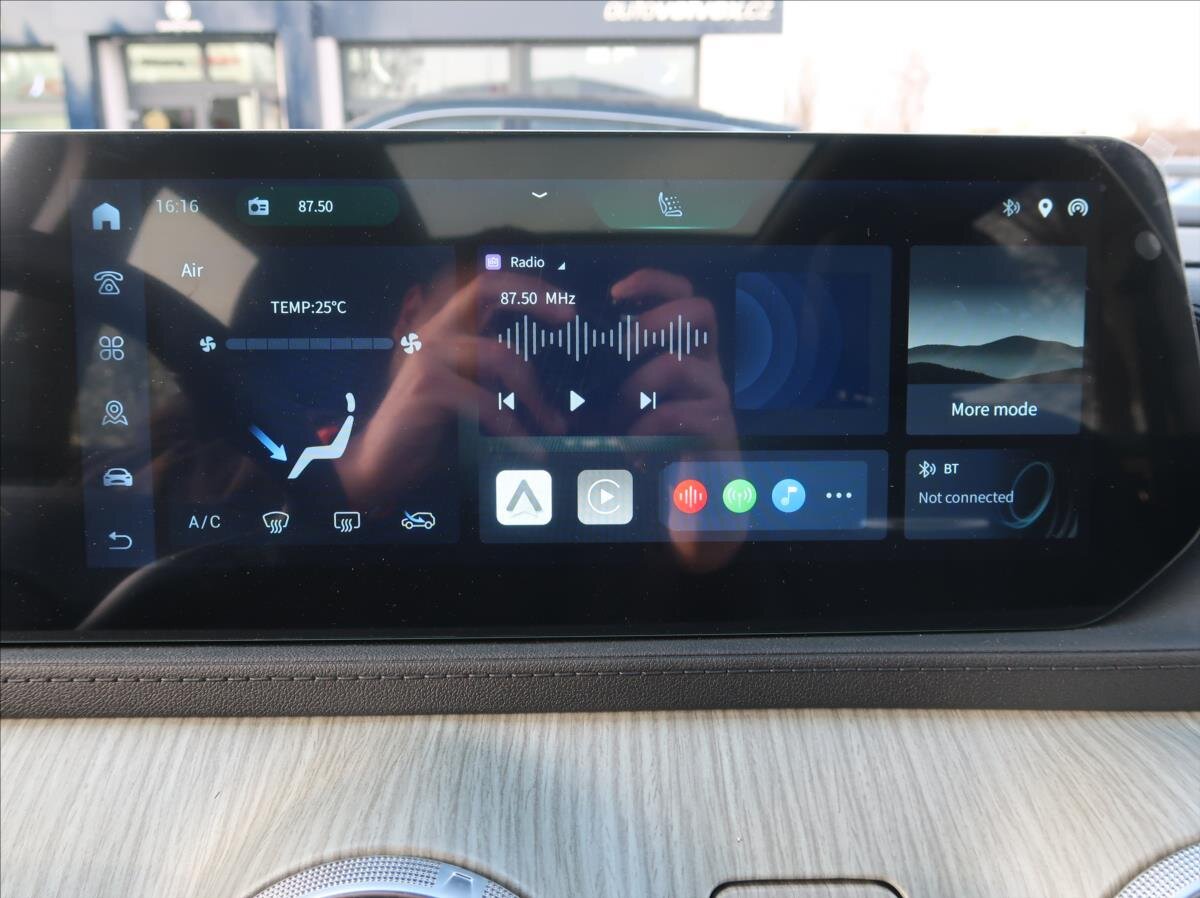 Dongfeng U-Tour MPV 1,5 l 130 kw