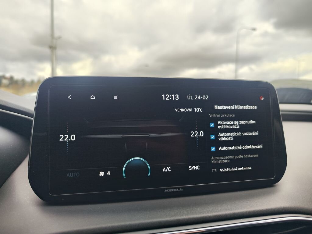 Hyundai Santa Fe SUV 2,2 l 142 kw