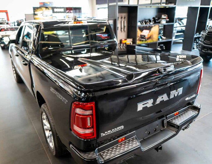 Dodge RAM 4