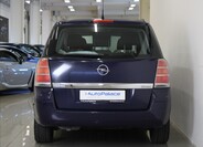 Opel Zafira 4
