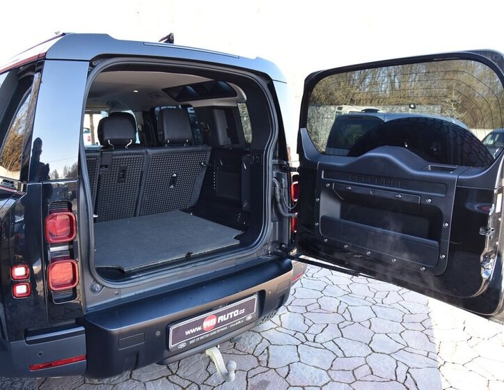Land Rover Defender SUV 3,0 l 183 kw