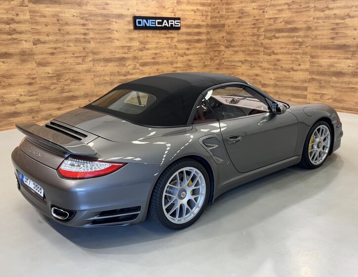 Porsche 911 Kabriolet 3,8 l 390 kw