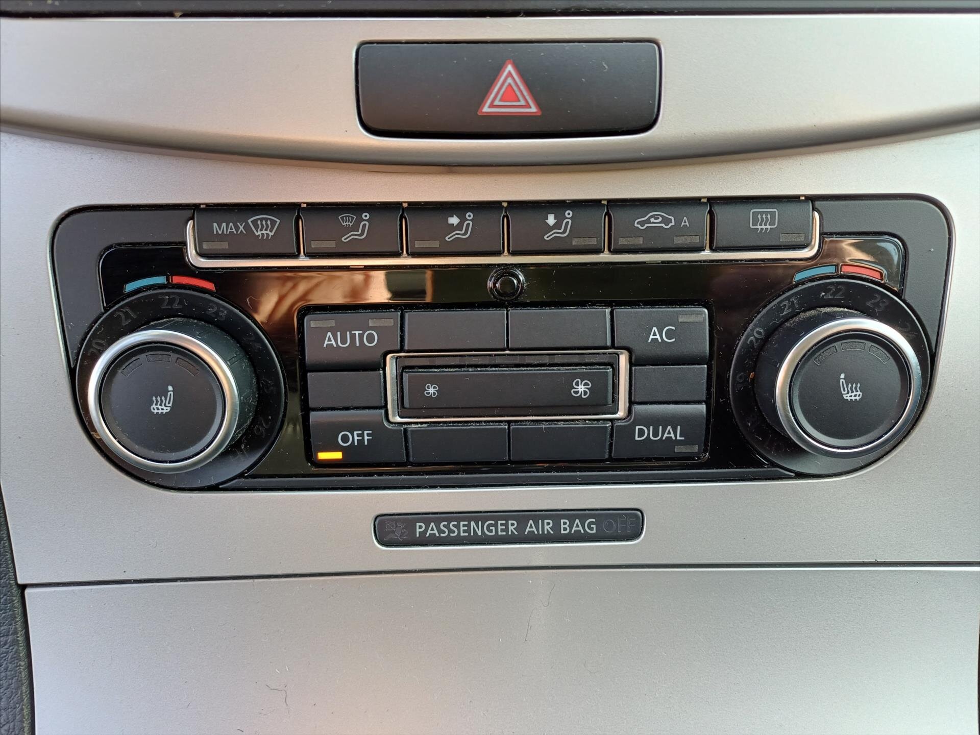 Volkswagen Passat Kombi 1,6 l 77 kw