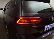 Volkswagen Passat 40