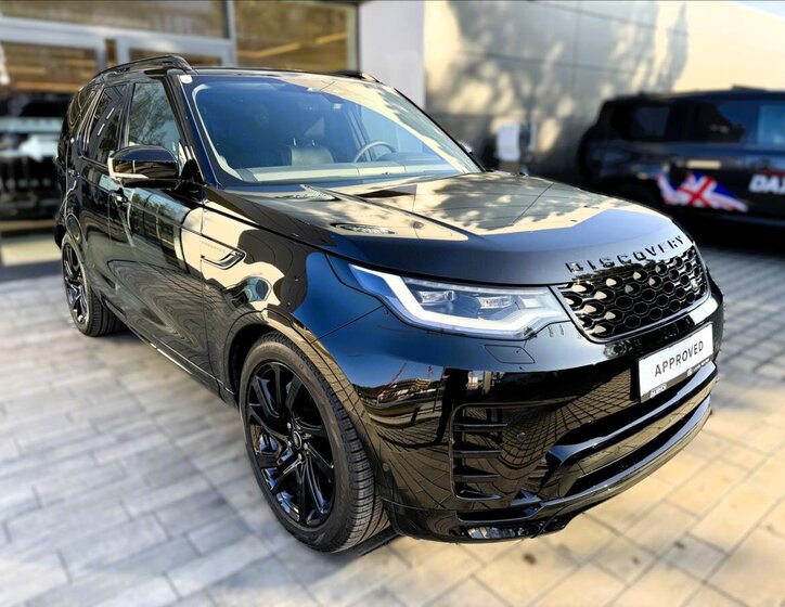 Land Rover Discovery 5