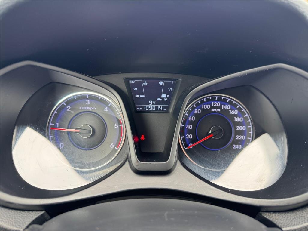 Hyundai ix20 MPV 1,4 l 66 kw