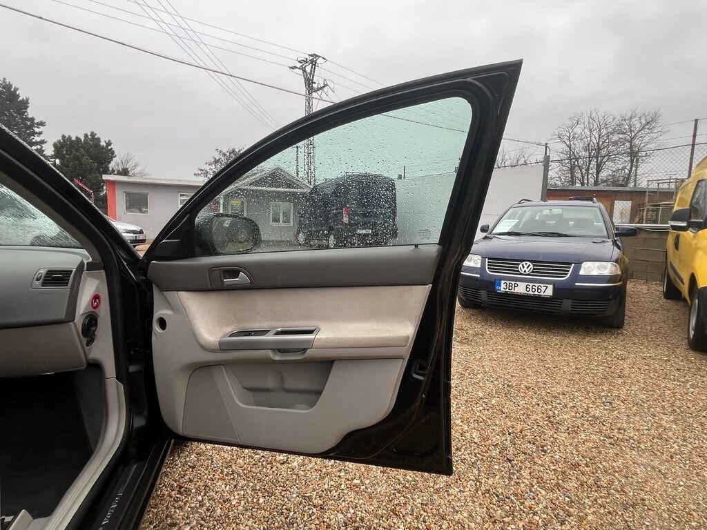 Volvo S40 Sedan 1,6 l 84 kw