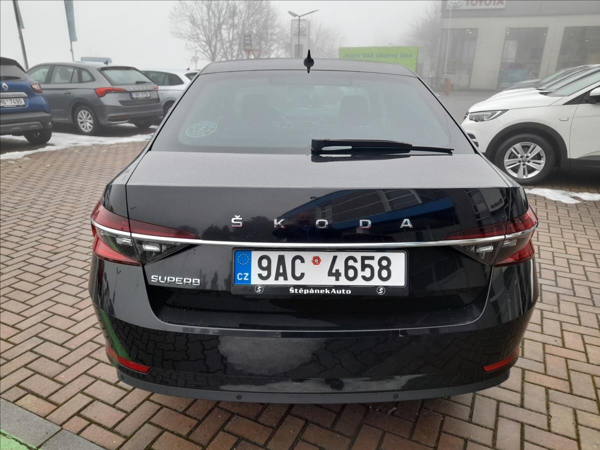 Škoda Superb Liftback 2,0 l 110 kw