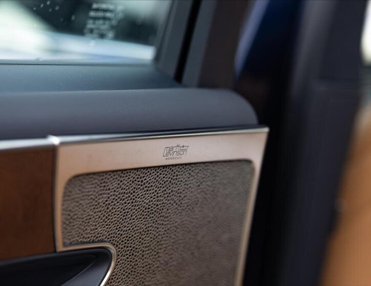 Lexus LS 500h Sedan / Limuzína 3,5 l 264 kw