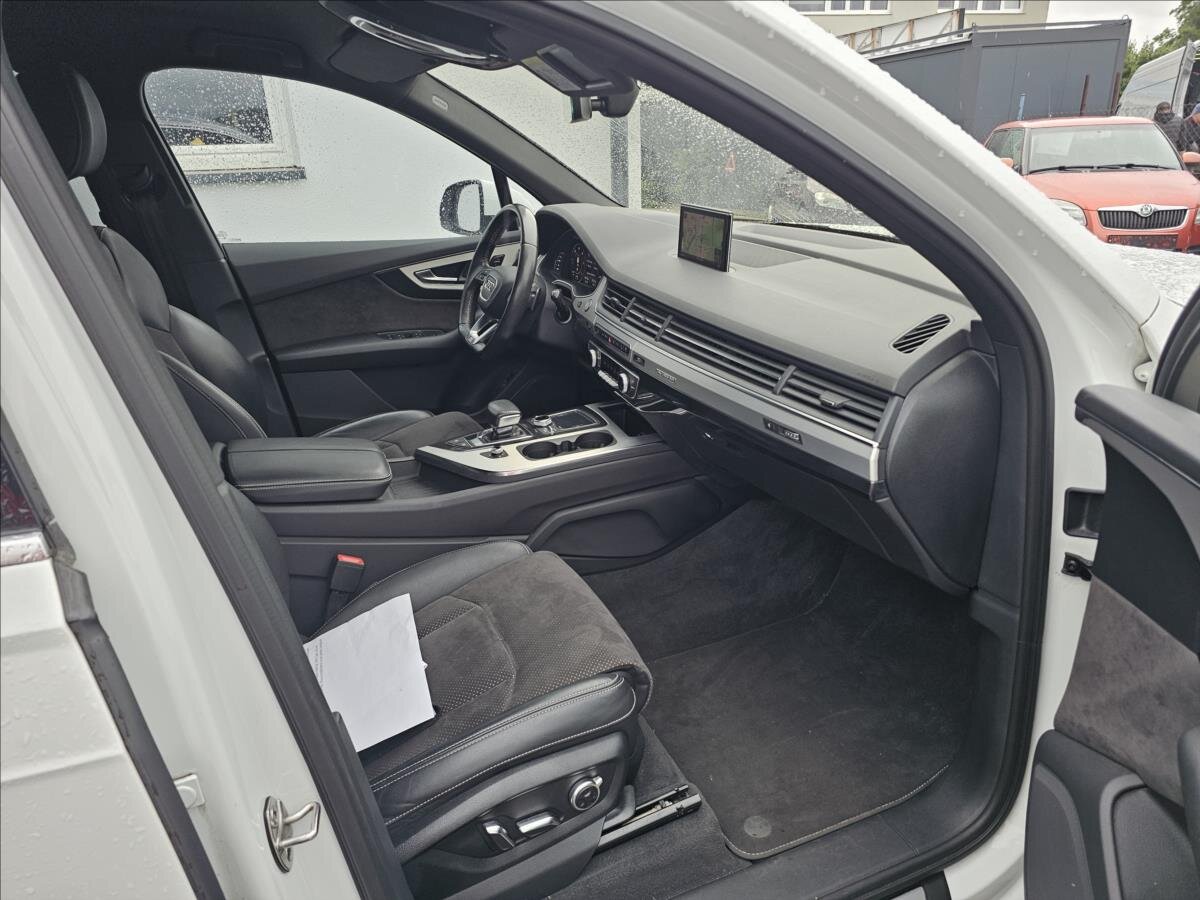 Audi Q7 Kombi 3,0 l 200 kw