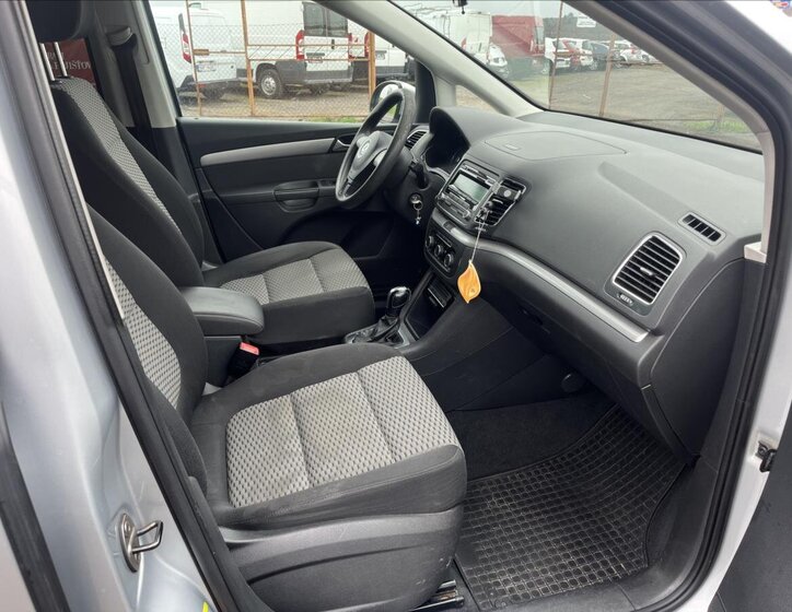 Volkswagen Sharan MPV 2,0 l 130 kw