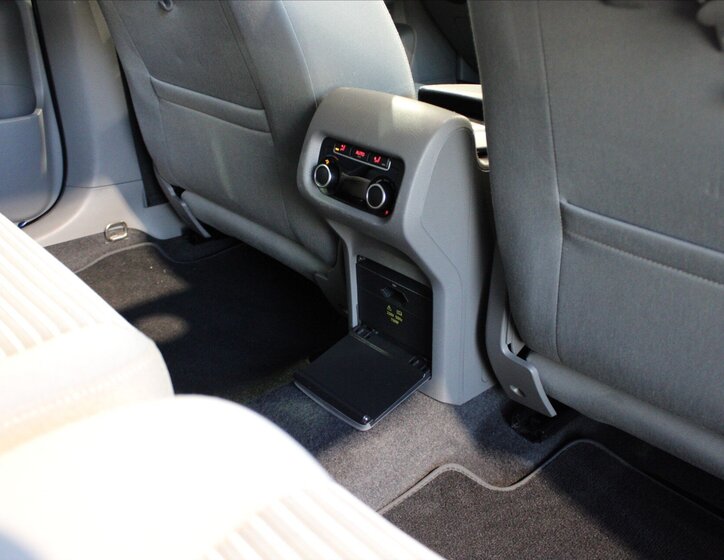 Seat Alhambra VAN-Minibus 2,0 l 130 kw