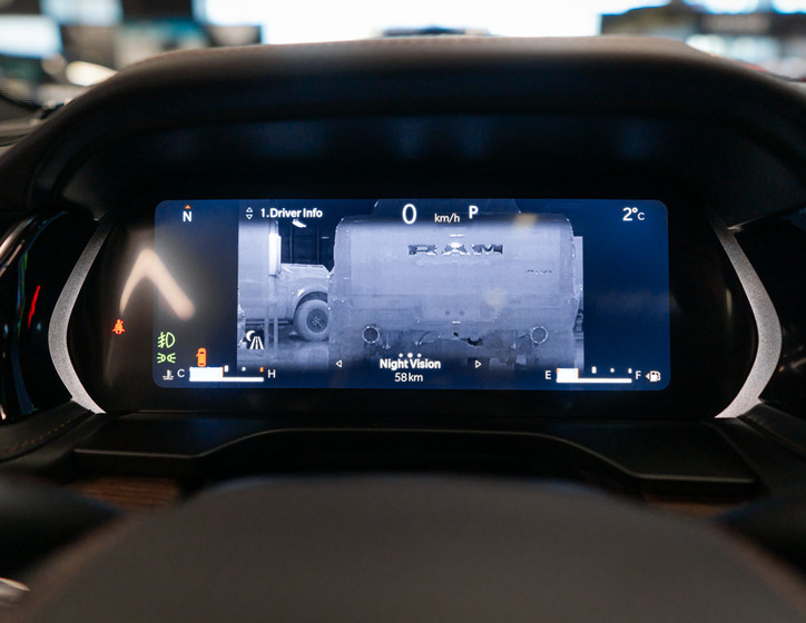 Jeep Grand Cherokee 28