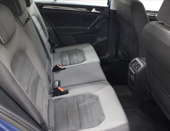 Volkswagen Golf Sportsvan Kombi 1,4 l 110 kw