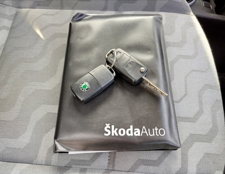 Škoda Roomster MPV 1,2 l 51 kw