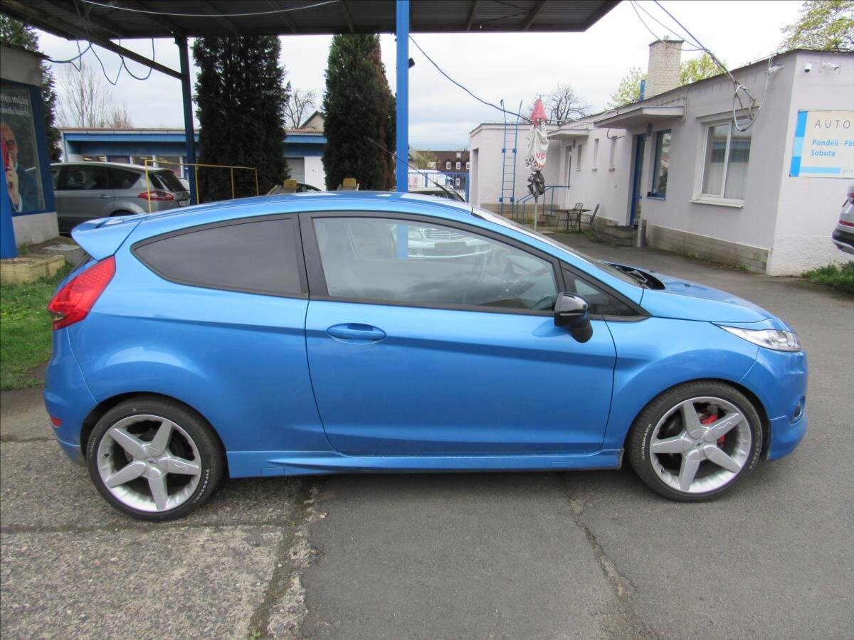 Ford Fiesta Hatchback 1,4 l 71 kw