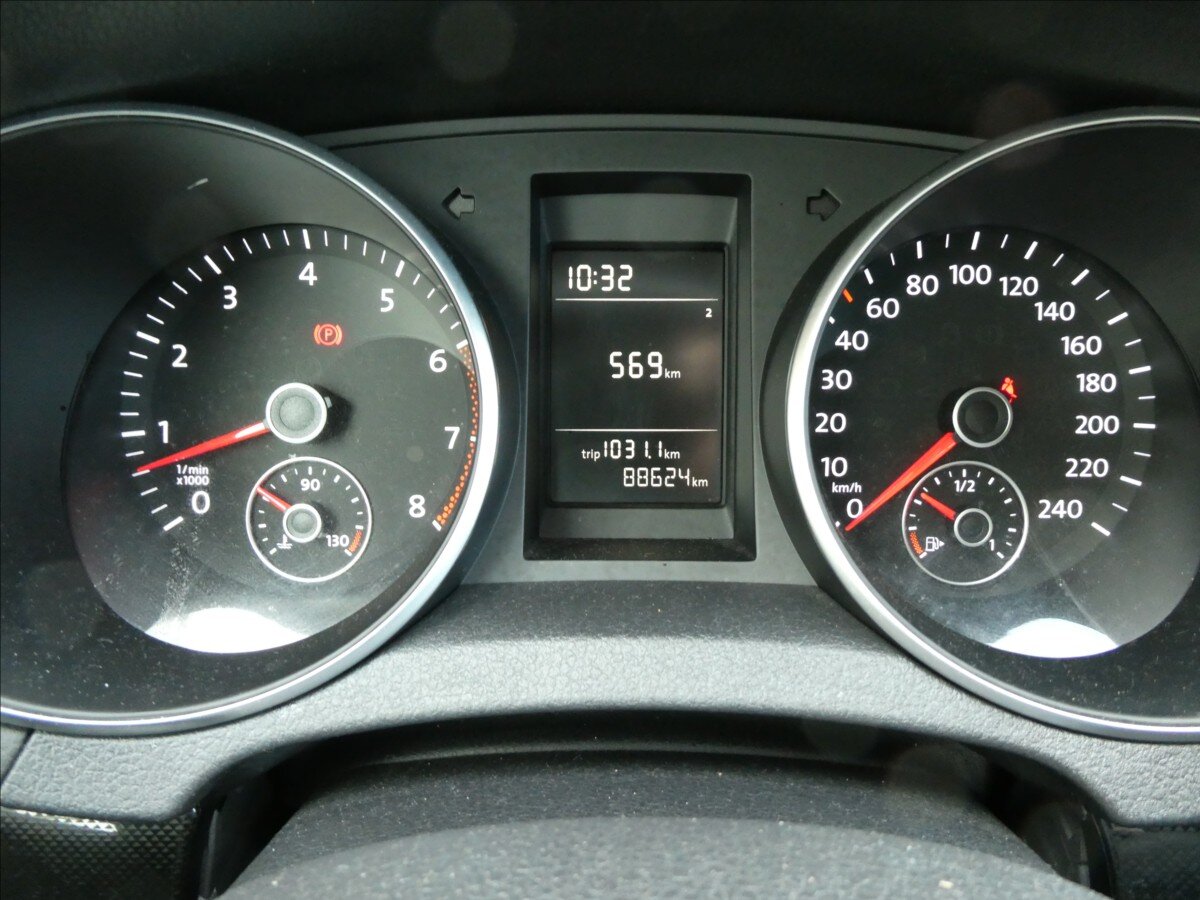 Volkswagen Golf Hatchback 1,2 l 63 kw