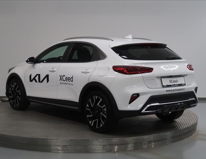 KIA XCeed 7