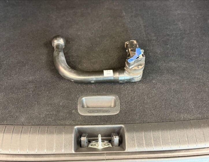 Hyundai Kona SUV / Terénní 1,6 l 130 kw