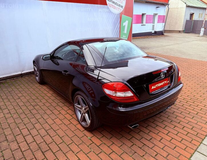 Mercedes-Benz SLK 11